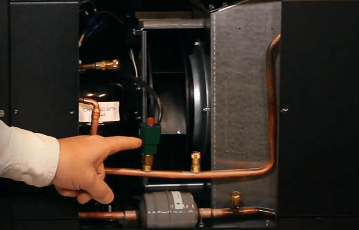 Resetting the high pressure switch